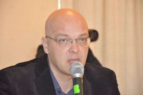Directorii şcolilor din Constanţa discută despre situaţia învăţământului
